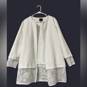 The Limited Collection Women's Lace Trim Open Jacket. Size XL.